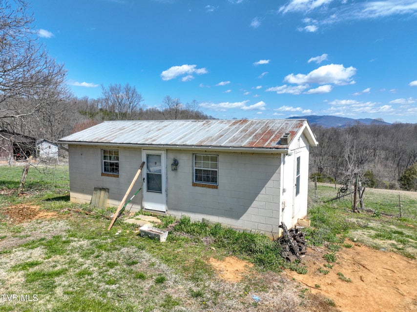 Photo #16: 130 Sparks Rd Road