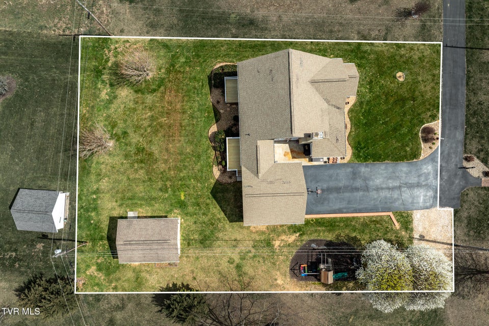 Photo #7: 128 Echo Lane Lane