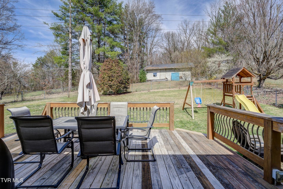 Photo #38: 232 Meadow Drive