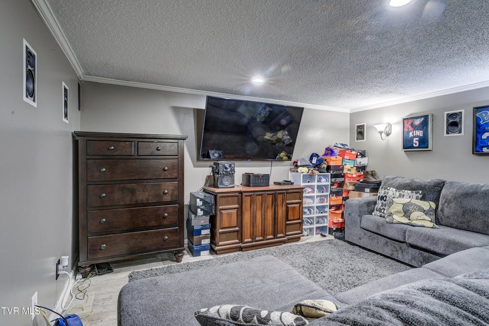 Photo #30: 232 Meadow Drive