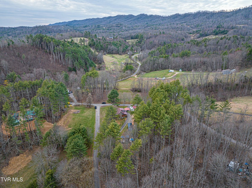Photo #42: 250 Beaver Walk Road