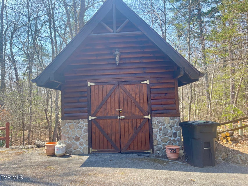 Photo #8: 236 Lakeside Drive