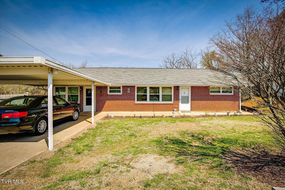 Photo #2: 2241 Idle Hour Road