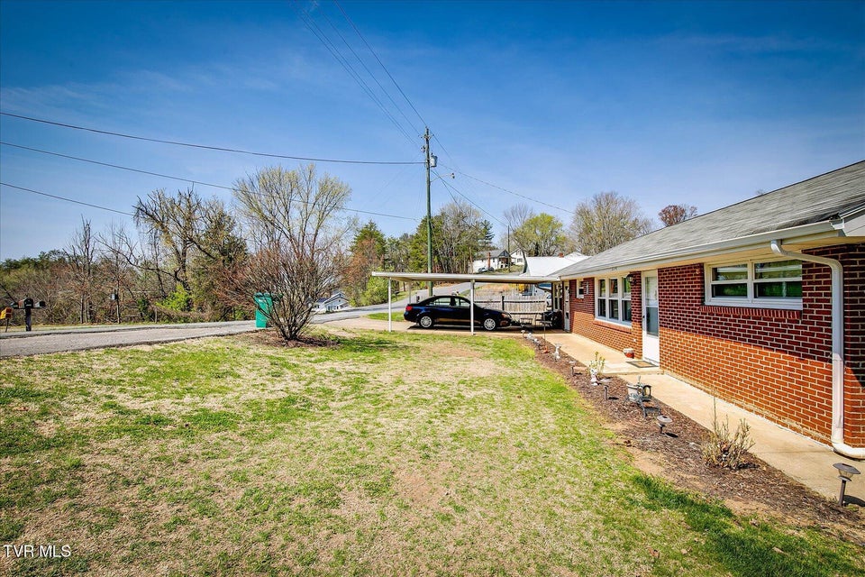 Photo #4: 2241 Idle Hour Road