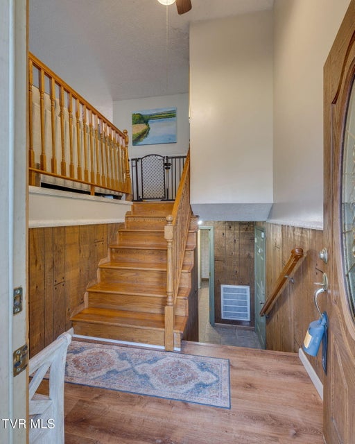 Photo #5: 736 Fleetwood Avenue