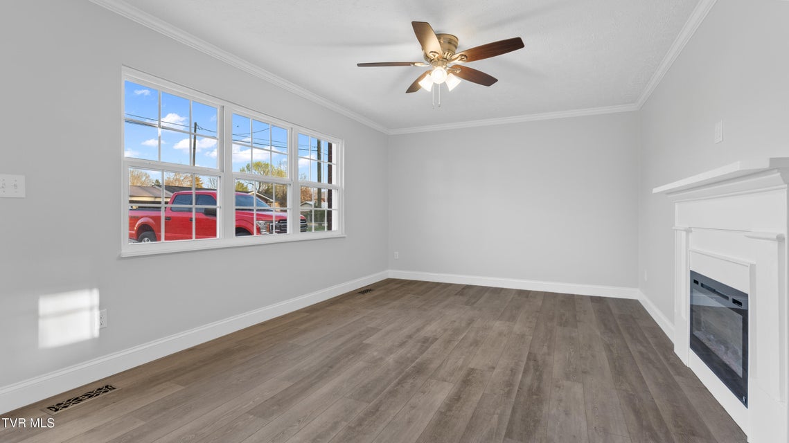 Photo #8: 429 Terrace View Drive