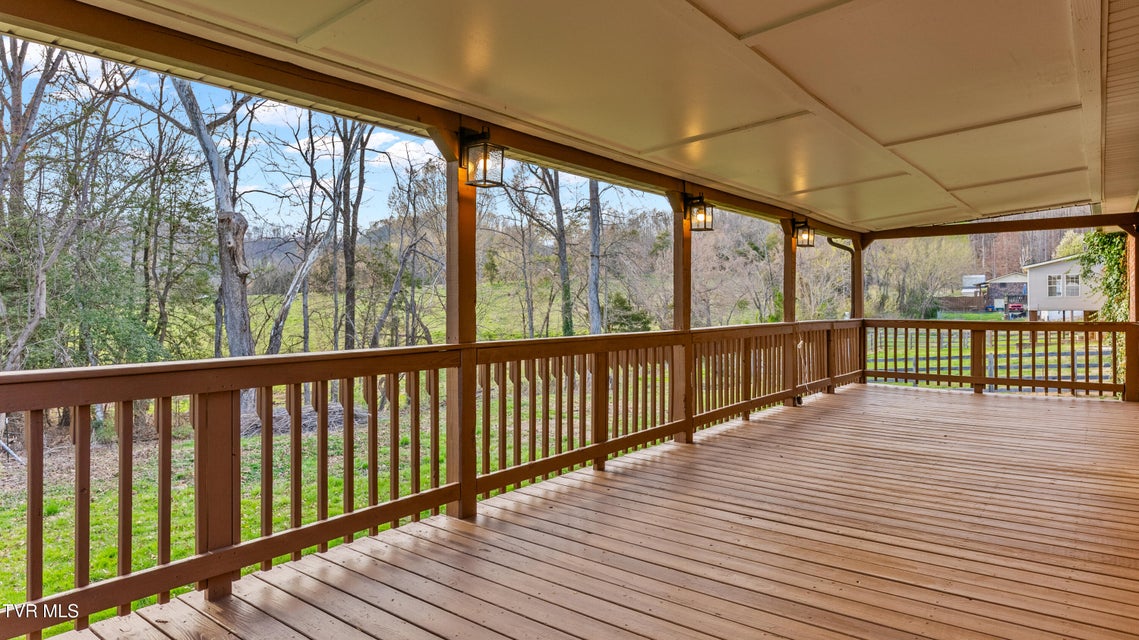 Photo #11: 429 Terrace View Drive
