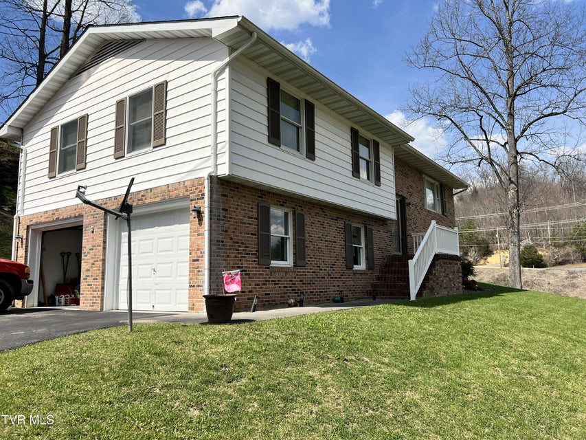 Photo #5: 11495 Beech Street