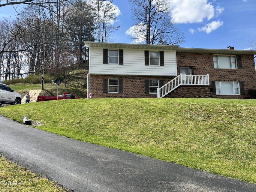 Photo #13: 11495 Beech Street