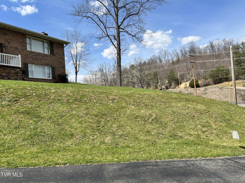 Photo #6: 11495 Beech Street