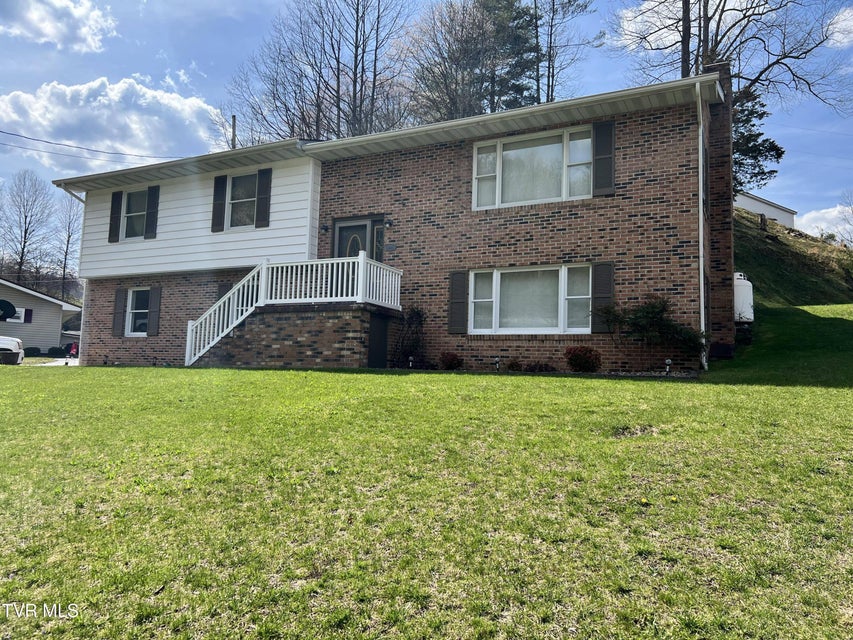 Photo #2: 11495 Beech Street