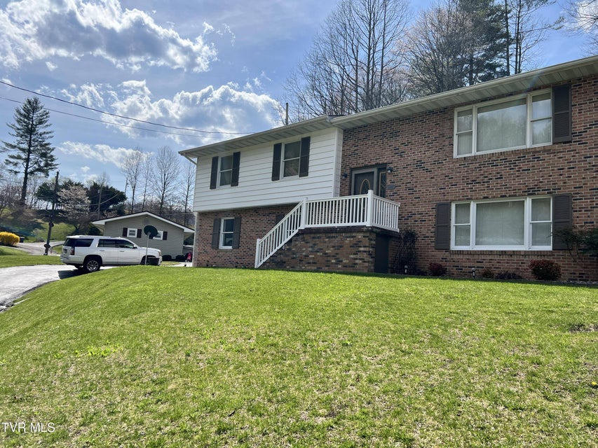 Photo #32: 11495 Beech Street