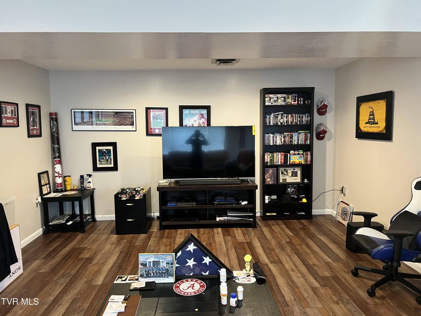 Photo #38: 11495 Beech Street