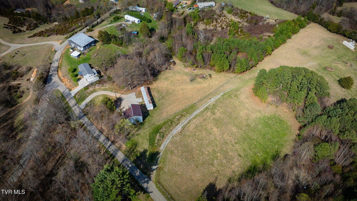 Photo #20: 950 Holder Road