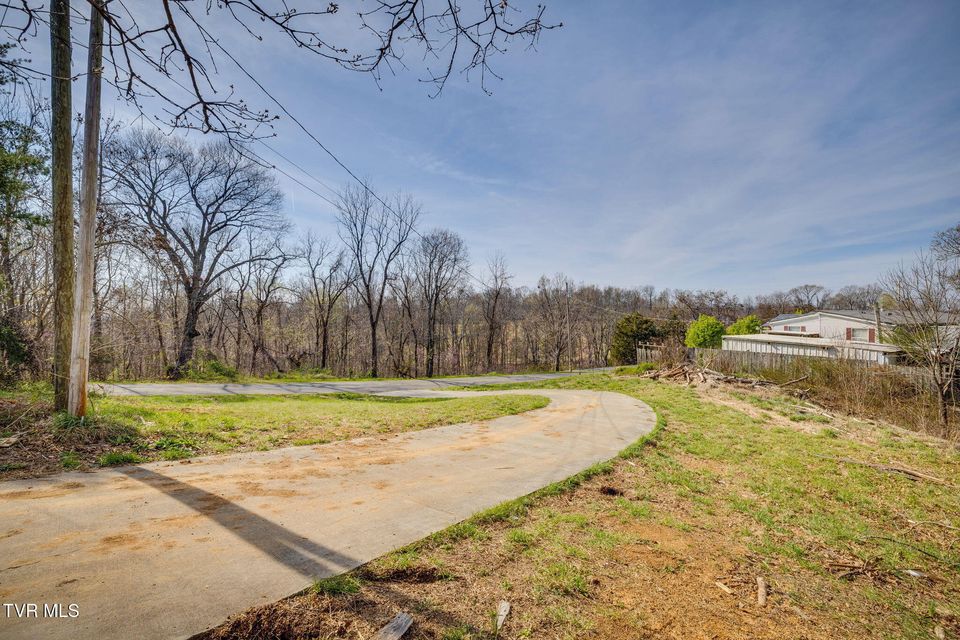 Photo #10: 950 Holder Road