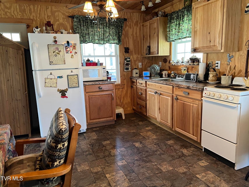 Photo #16: 14251 Nickelsville Hwy. Highway