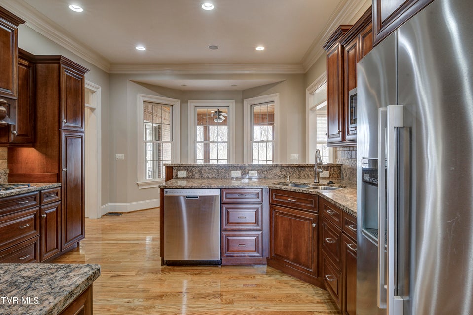 Photo #19: 1184 Cliffview Circle