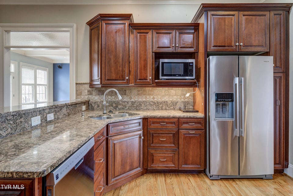 Photo #18: 1184 Cliffview Circle