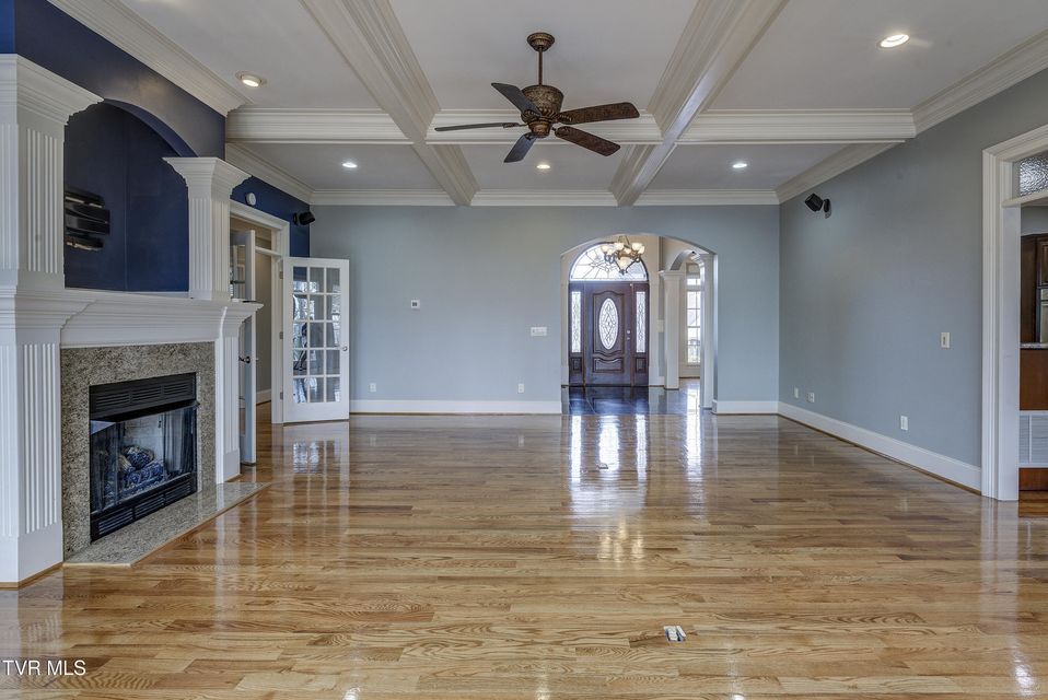 Photo #11: 1184 Cliffview Circle