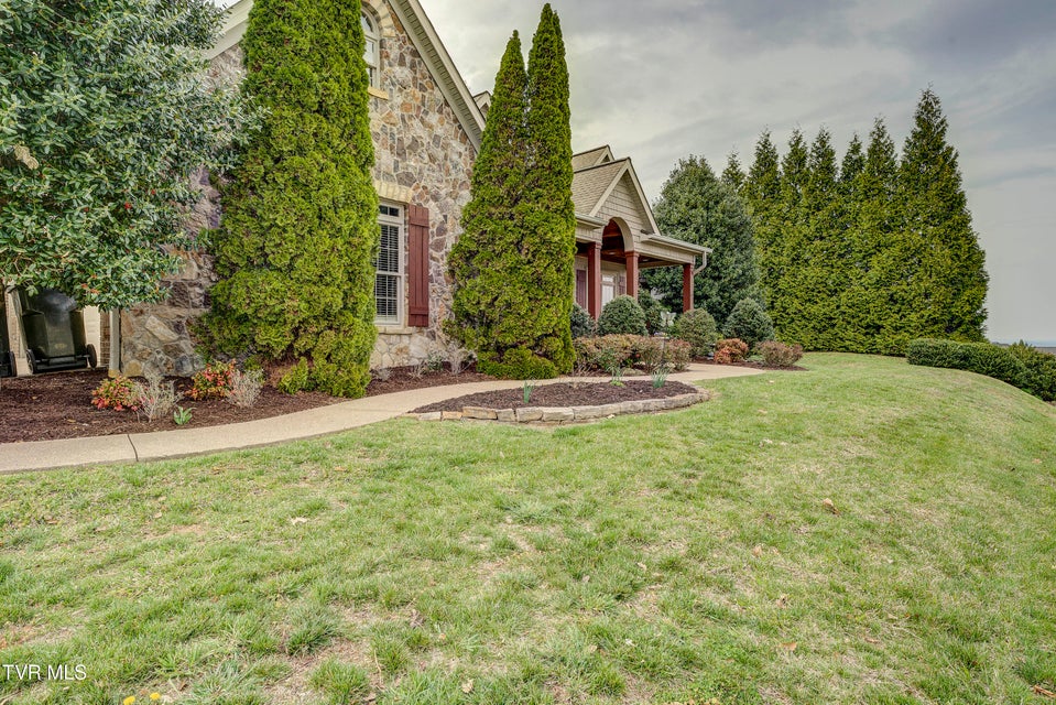 Photo #92: 1184 Cliffview Circle