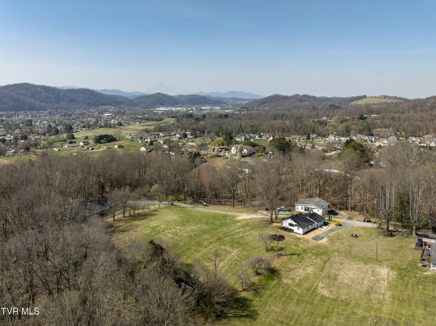 Photo #42: 143 Zeb Grindstaff Road