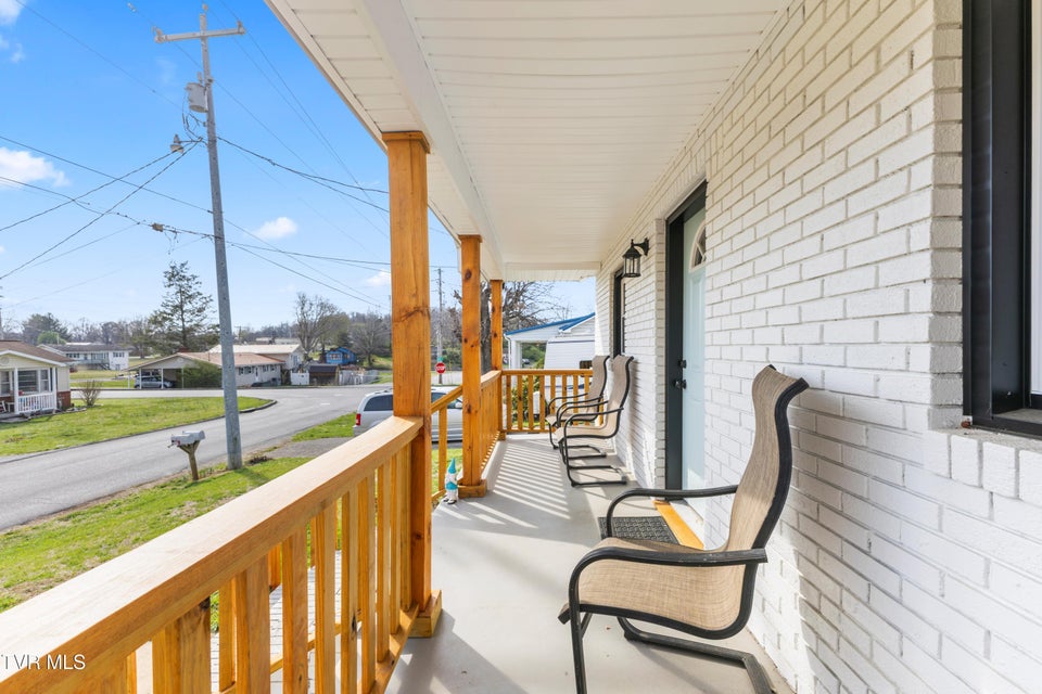 Photo #4: 503 Florence St Street