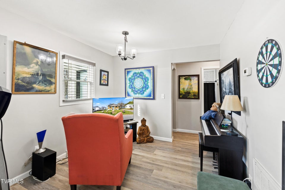 Photo #10: 503 Florence St Street