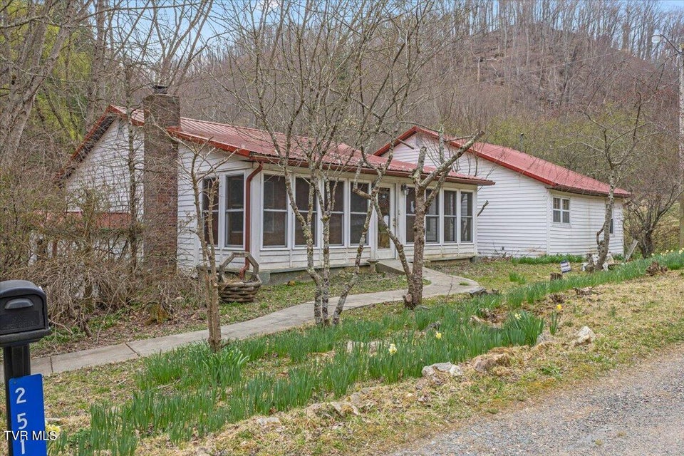Photo #3: 125 Miller Road