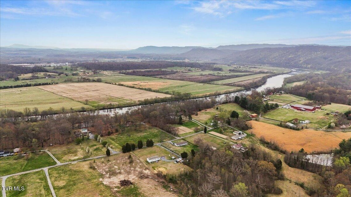 Photo #34: 1615 Christian Bend Road