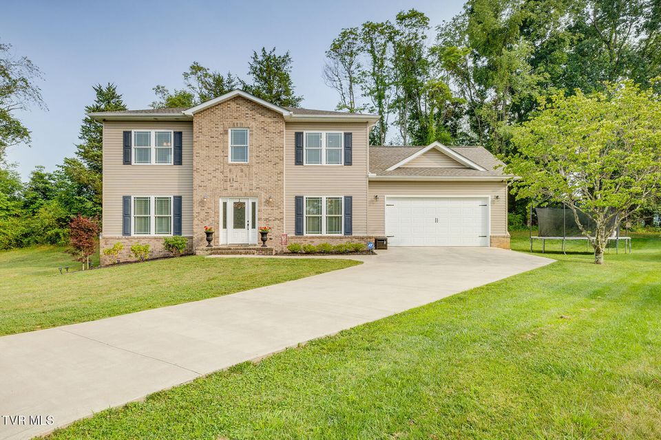 Photo #2: 412 Foxcroft Drive
