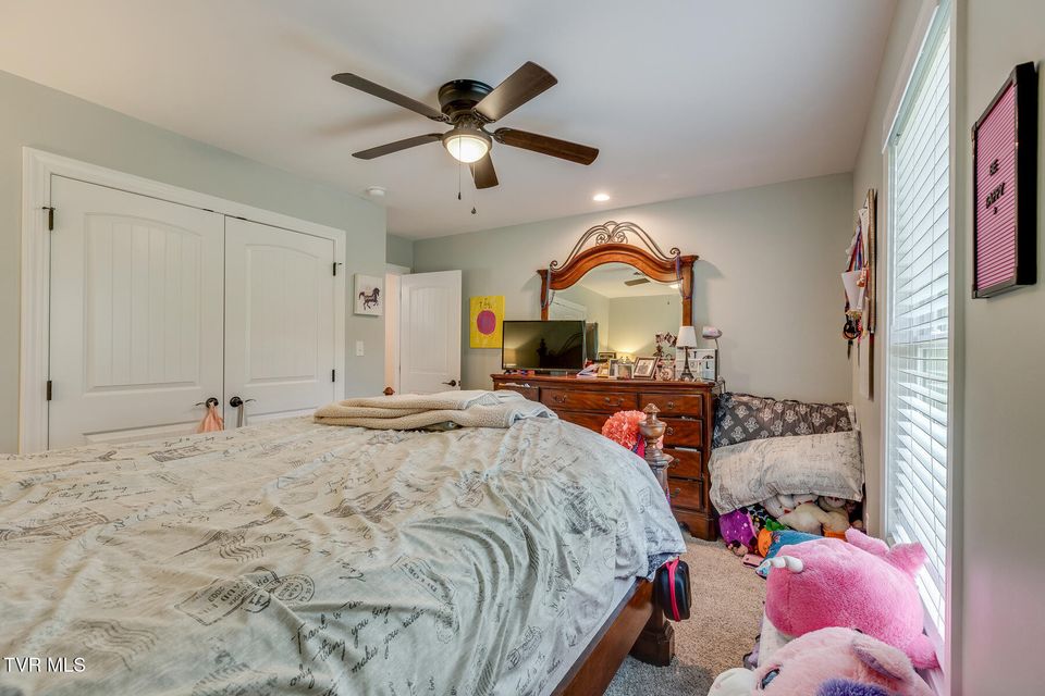 Photo #27: 412 Foxcroft Drive