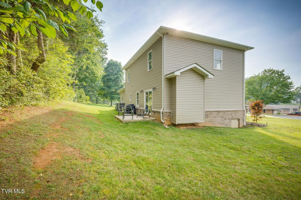 Photo #28: 412 Foxcroft Drive