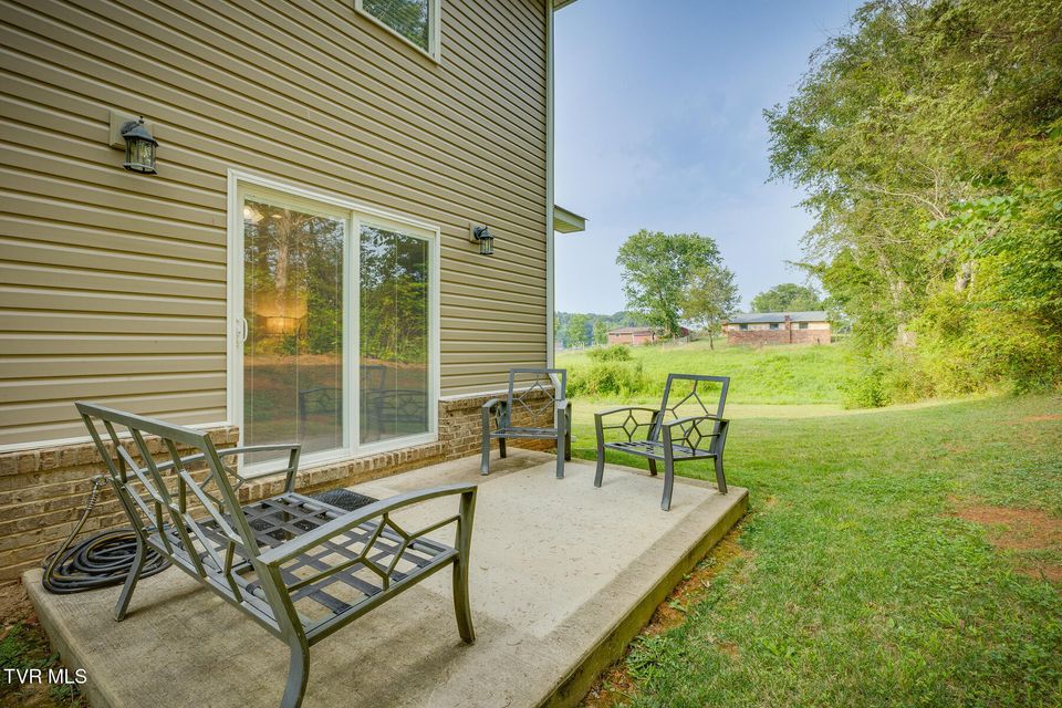 Photo #32: 412 Foxcroft Drive