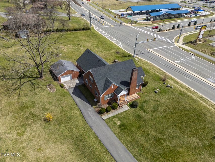 Photo #3: 125 Rosewood Lane