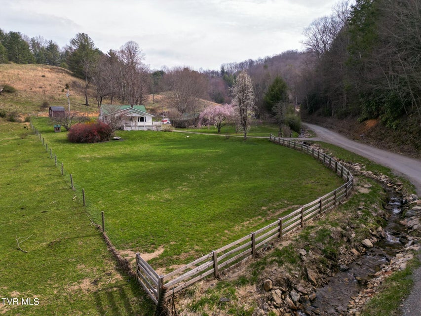 Photo #13: 1563 Stage Road