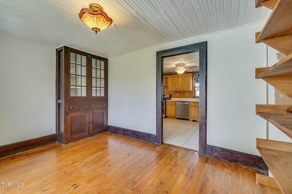 Photo #17: 15687 Barnrock Road