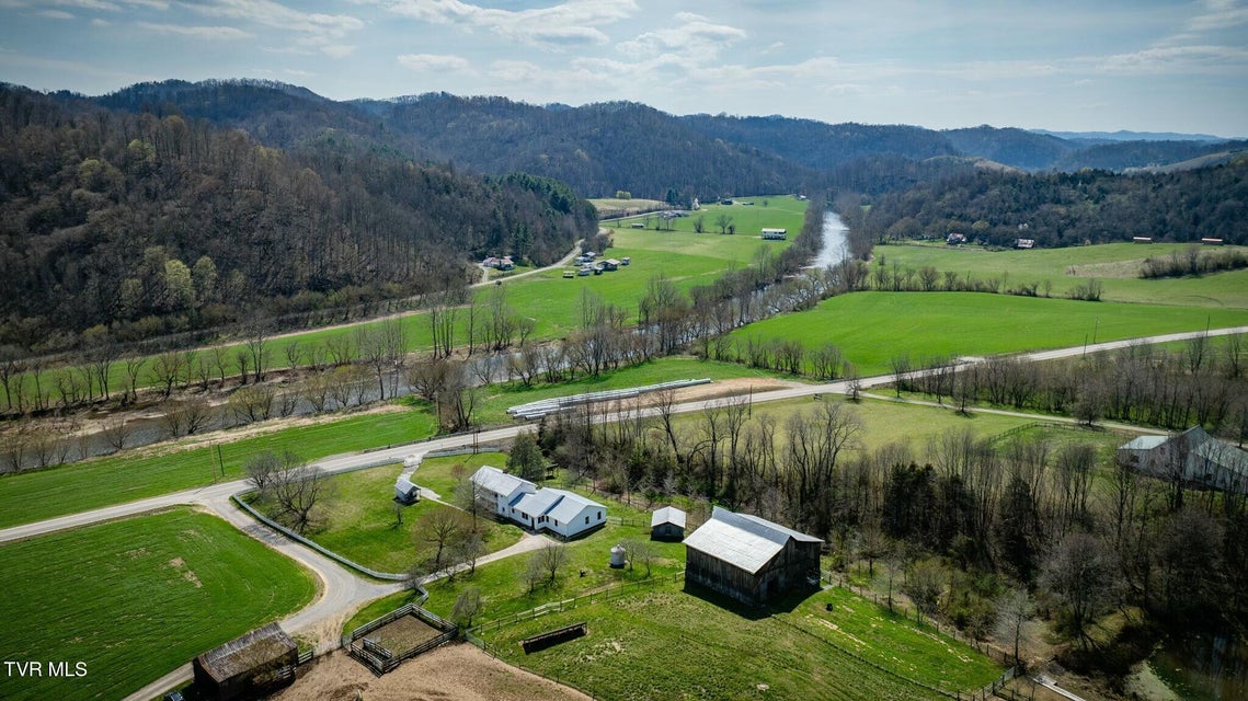 Photo #54: 15687 Barnrock Road