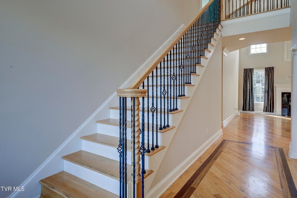 Photo #5: 405 Heather View Drive