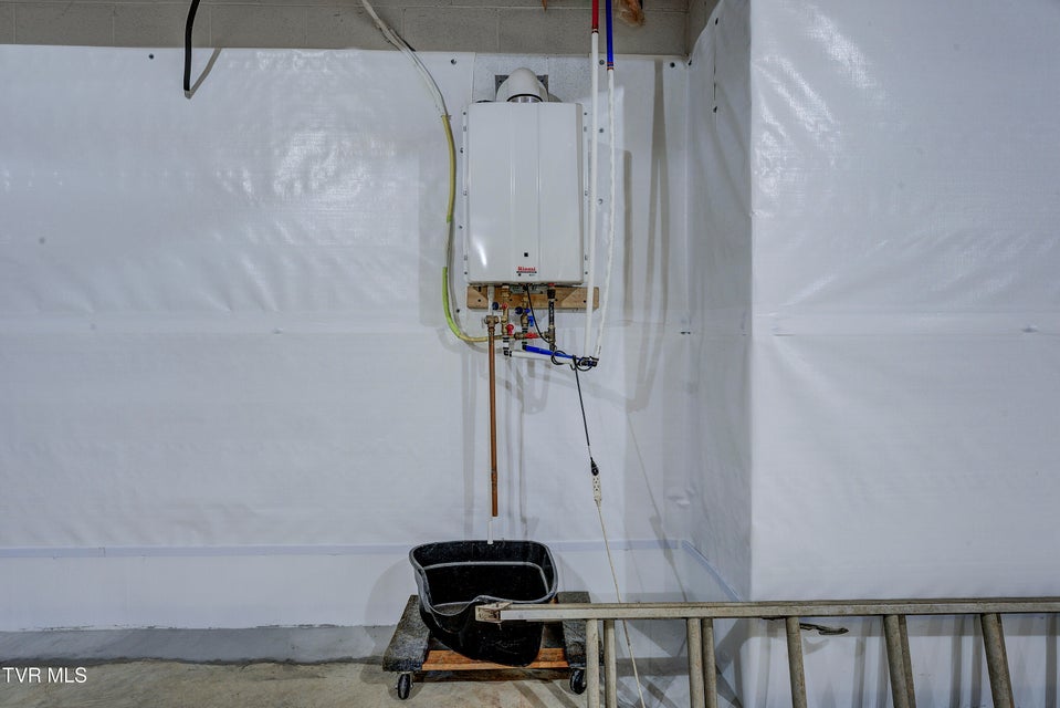 Photo #60: 405 Heather View Drive