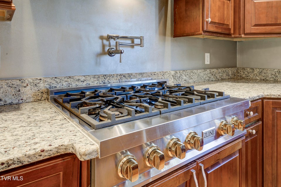 Photo #20: 405 Heather View Drive