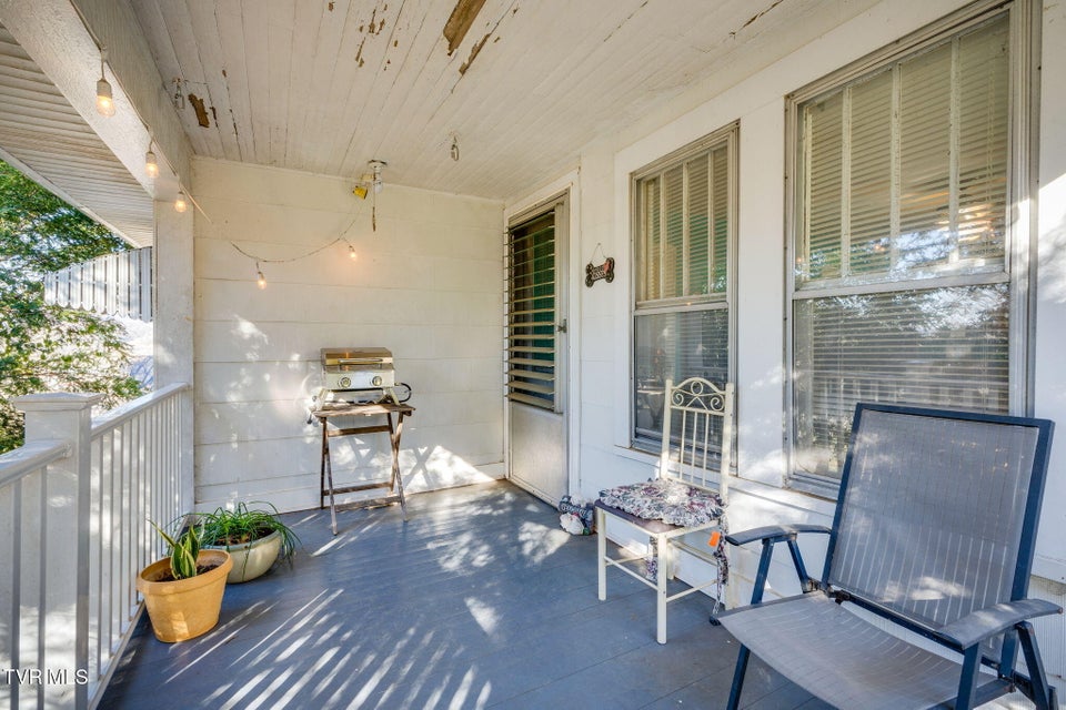 Photo #3: 806 Beech Street