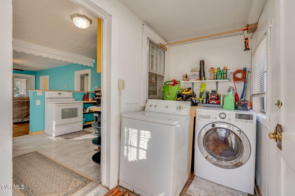 Photo #17: 806 Beech Street