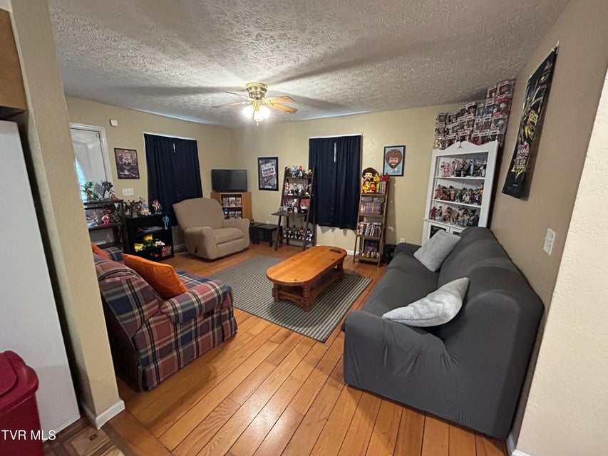 Photo #15: 113 Addington Avenue
