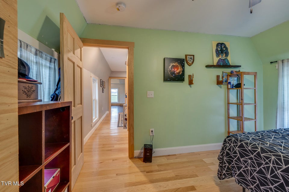 Photo #31: 725 Reece Road