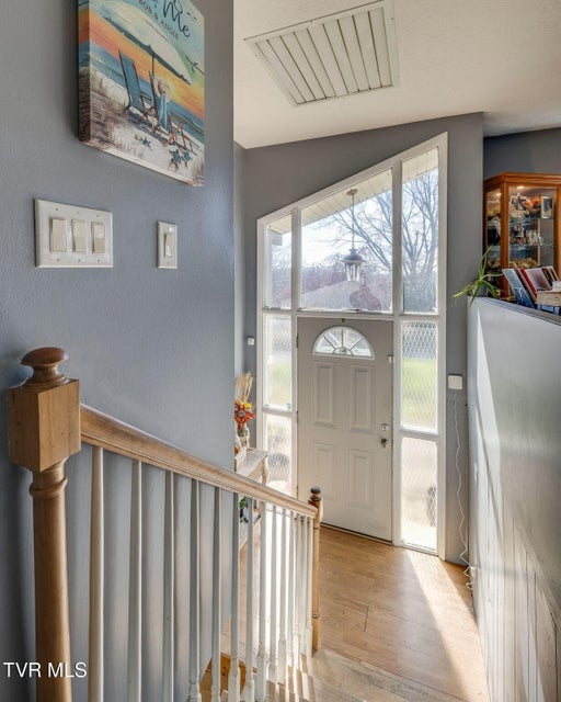 Photo #6: 128 Manchester Place
