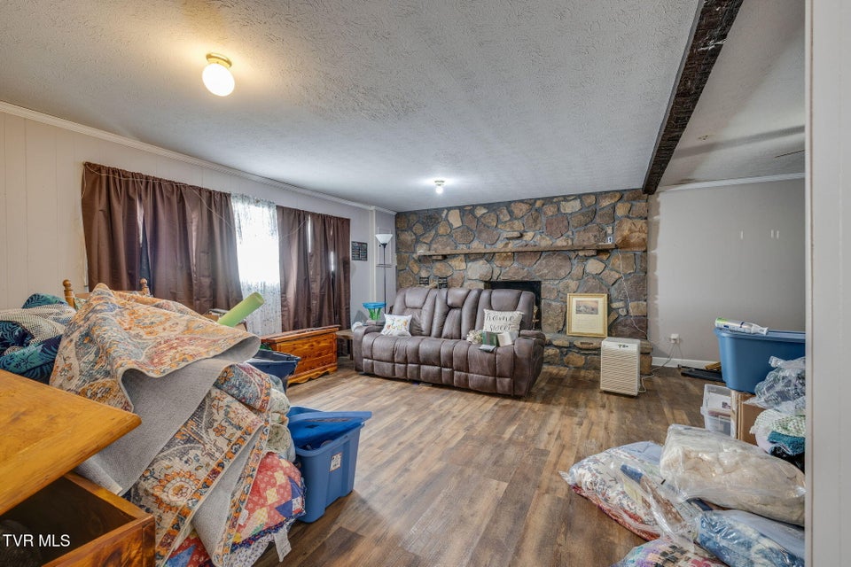 Photo #26: 128 Manchester Place