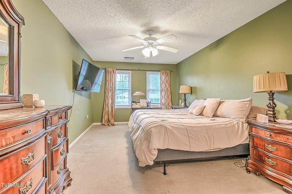 Photo #33: 708 Woodgreen Lane