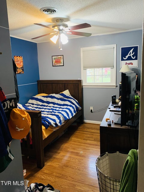 Photo #10: 324 Bellehaven Drive