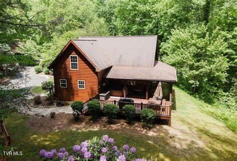 Photo #4: 236 Lakeside Drive