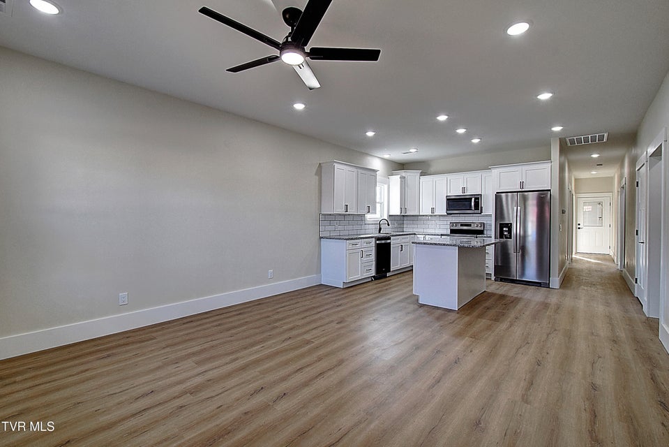 Photo #7: 200 Carolina Ave